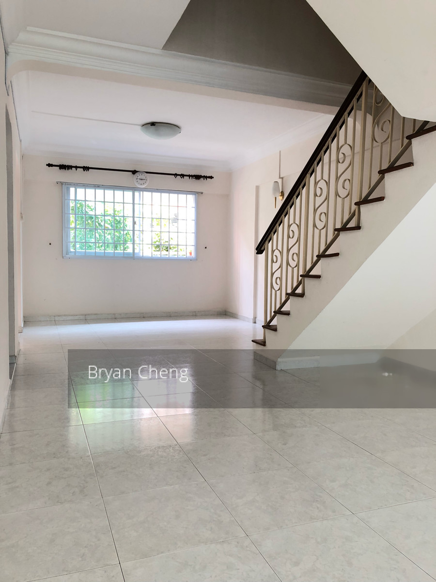 Blk 322 Serangoon Avenue 3 (Serangoon), HDB Executive #198095222